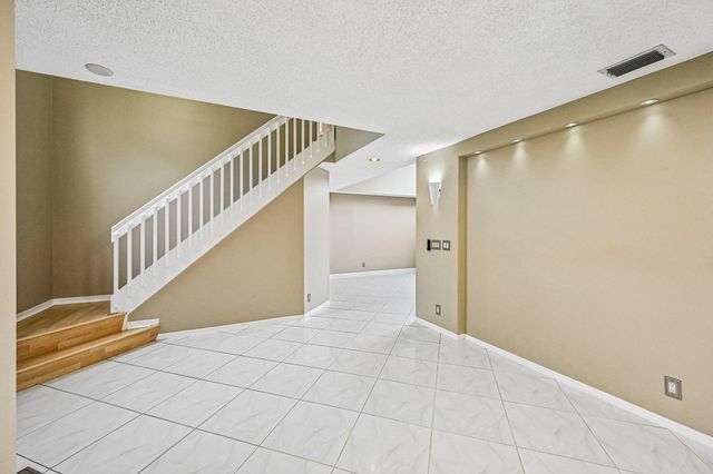 6520 NW 41ST Terrace, Coconut Creek, FL 33073