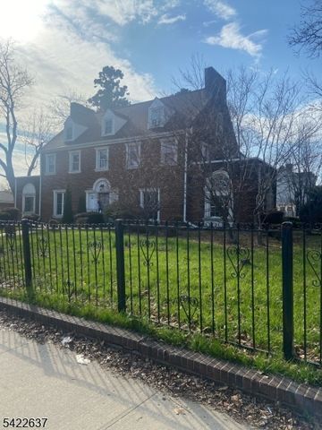 725 Elizabeth Ave 2, Newark City, NJ 07112