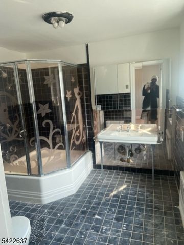 725 Elizabeth Ave 2, Newark City, NJ 07112