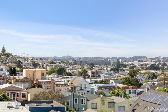 15 Harold Avenue, San Francisco, CA 94112