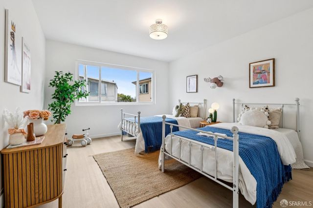 15 Harold Avenue, San Francisco, CA 94112
