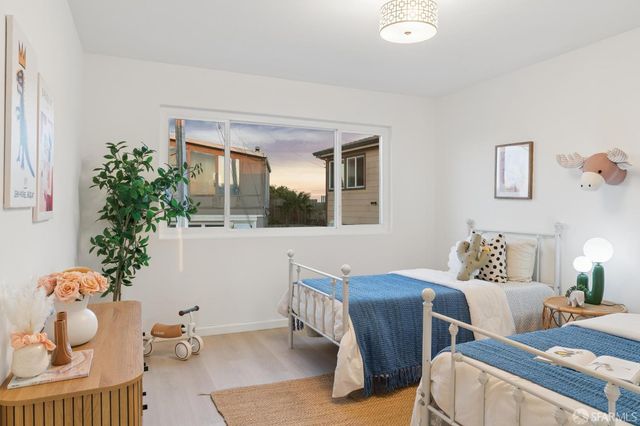 15 Harold Avenue, San Francisco, CA 94112