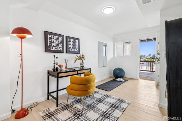 15 Harold Avenue, San Francisco, CA 94112