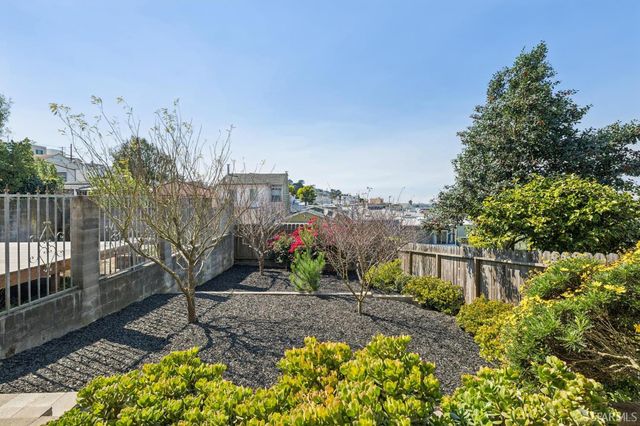 15 Harold Avenue, San Francisco, CA 94112