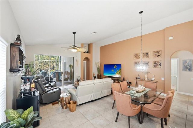 407 NW Granville Street, Port St. Lucie, FL 34986