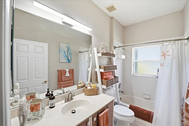 407 NW Granville Street, Port St. Lucie, FL 34986