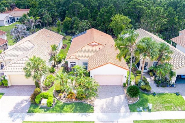 407 NW Granville Street, Port St. Lucie, FL 34986
