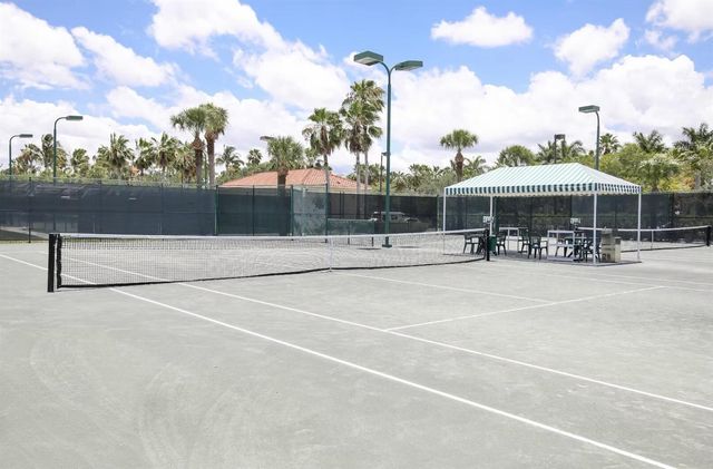 407 NW Granville Street, Port St. Lucie, FL 34986