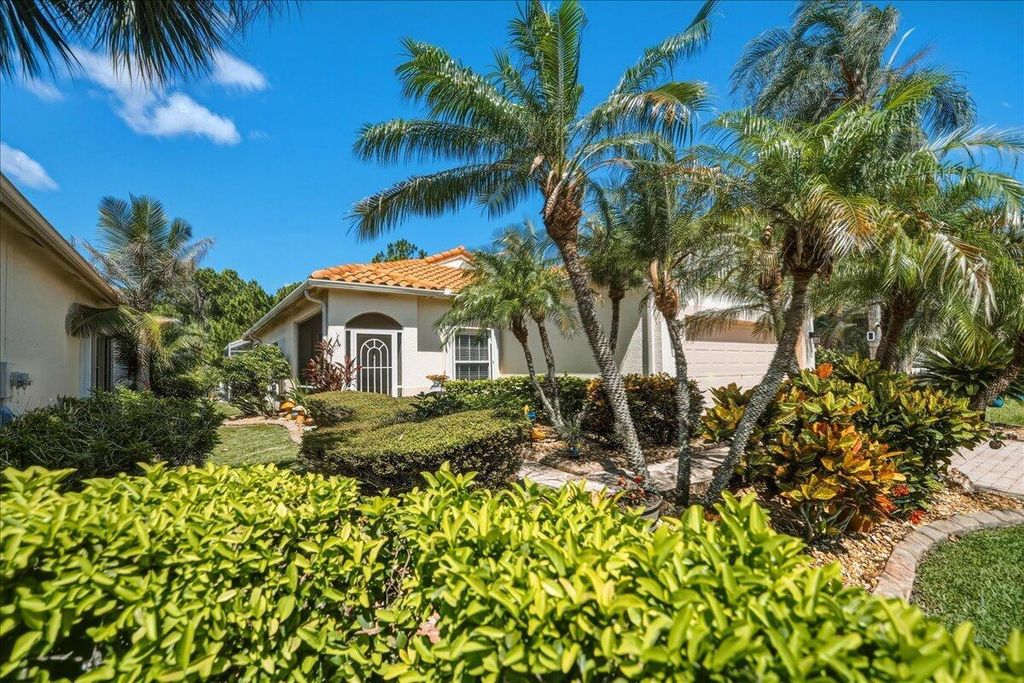407 NW Granville Street, Port St. Lucie, FL 34986