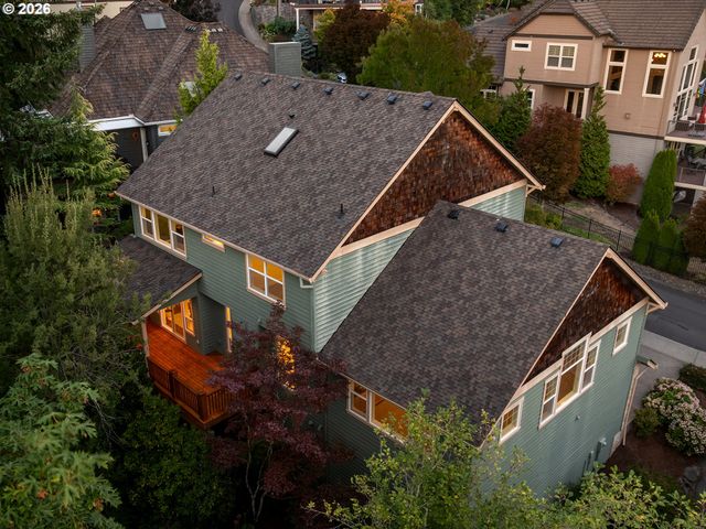 10230 Nw LANGWORTHY Ter, Portland, OR 97229