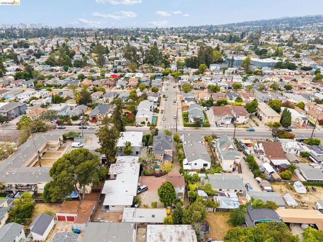 2838 35th Ave, Oakland, CA 94619