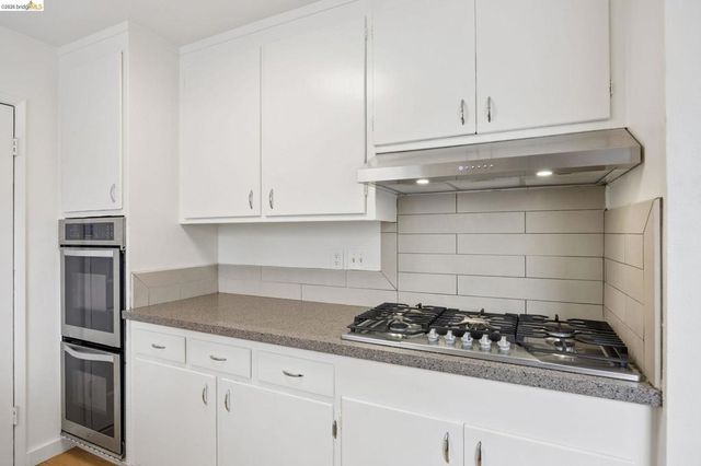 2838 35th Ave, Oakland, CA 94619