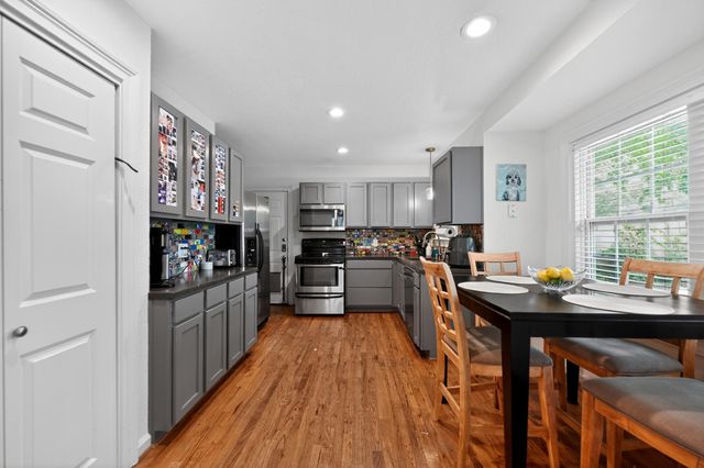 2705 Stacy LN, Austin, TX 78704