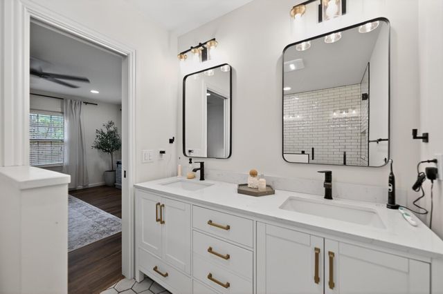 2705 Stacy LN, Austin, TX 78704
