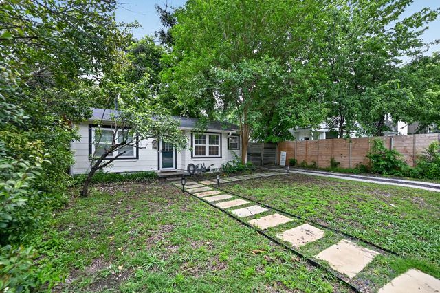 2705 Stacy LN, Austin, TX 78704