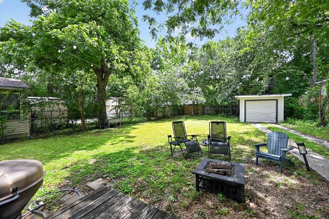 2705 Stacy LN, Austin, TX 78704