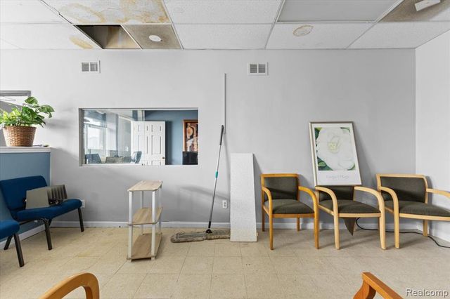 19953 Conant Street, Detroit, MI 48234