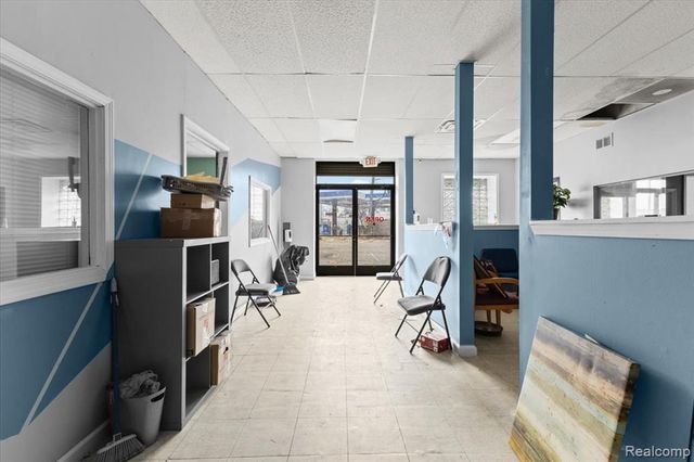 19953 Conant Street, Detroit, MI 48234