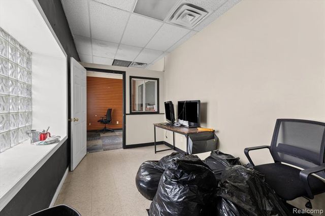 19953 Conant Street, Detroit, MI 48234