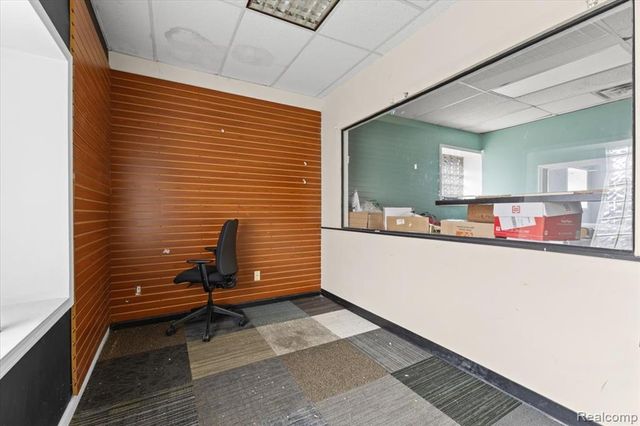 19953 Conant Street, Detroit, MI 48234