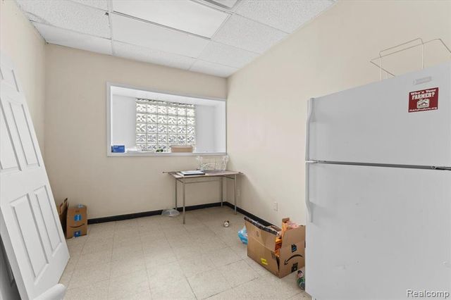 19953 Conant Street, Detroit, MI 48234