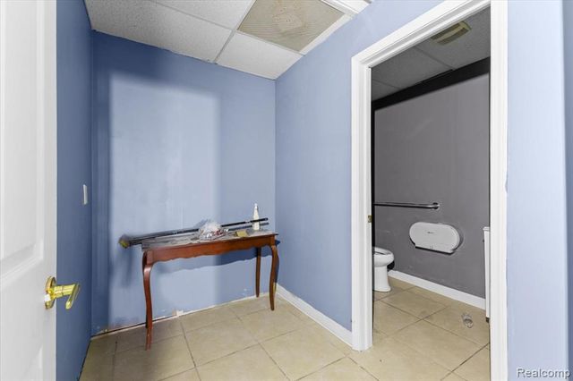 19953 Conant Street, Detroit, MI 48234