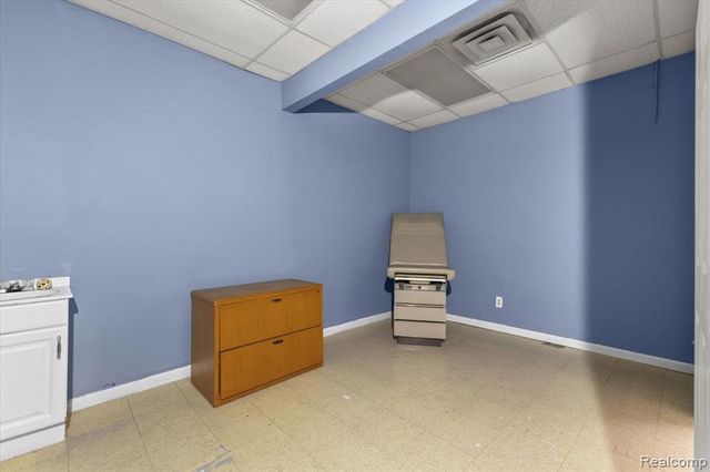 19953 Conant Street, Detroit, MI 48234