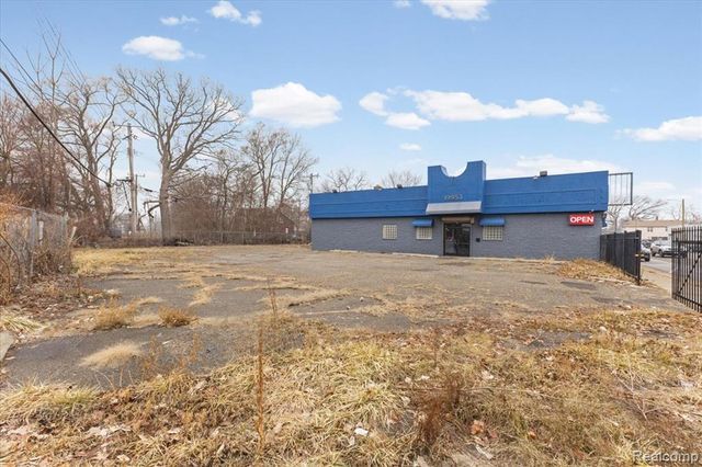 19953 Conant Street, Detroit, MI 48234