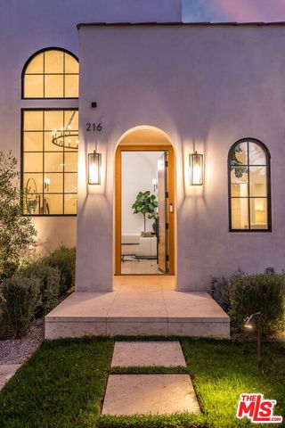 216 S Almont Drive, Beverly Hills, CA 90211