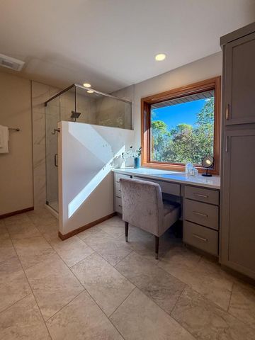 6283 ONWENTSIA Trail, Oregon, WI 53575
