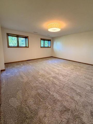 6283 ONWENTSIA Trail, Oregon, WI 53575