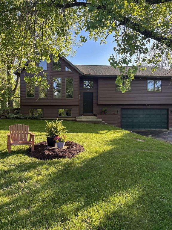 6283 ONWENTSIA Trail, Oregon, WI 53575