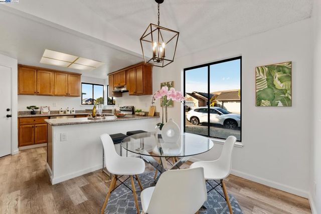 100 Boardwalk Way, Hayward, CA 94544