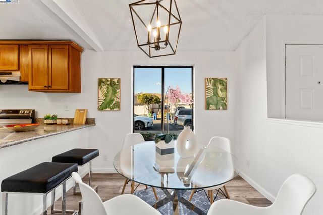 100 Boardwalk Way, Hayward, CA 94544