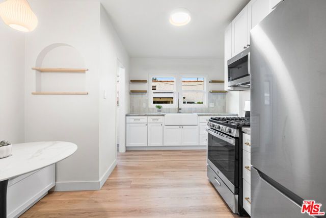 614 Romulo Street, Los Angeles, CA 90065