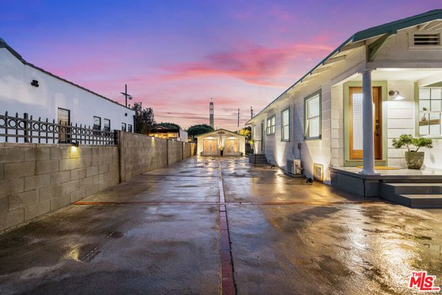 614 Romulo Street, Los Angeles, CA 90065
