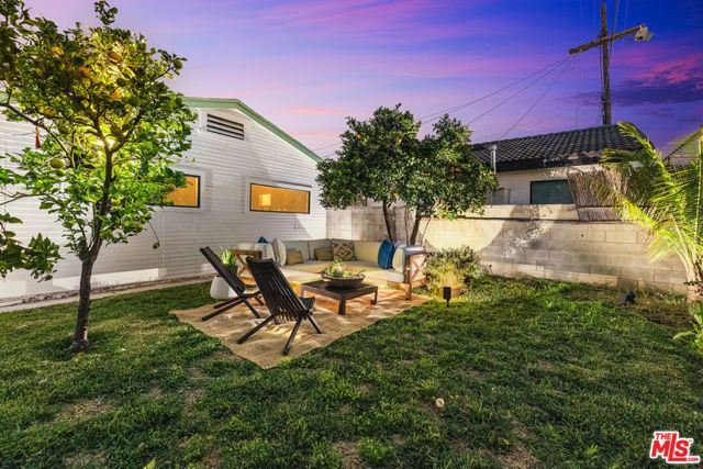 614 Romulo Street, Los Angeles, CA 90065