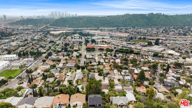 614 Romulo Street, Los Angeles, CA 90065