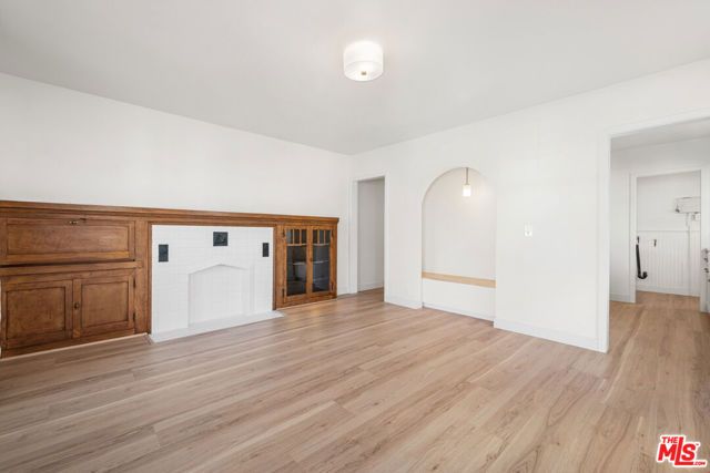 614 Romulo Street, Los Angeles, CA 90065