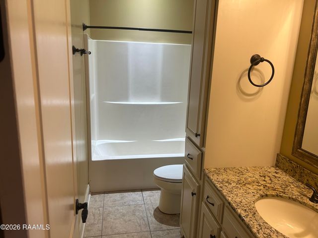 303 Annabelle Drive, Lafayette, LA 70508
