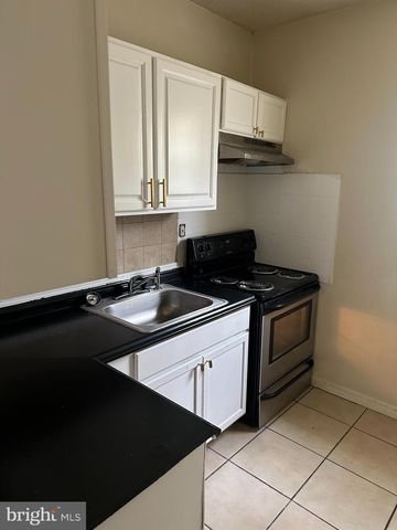 7314 OGONTZ AVE, Philadelphia, PA 19138