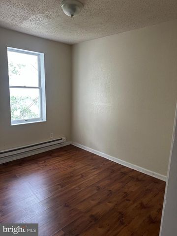 7314 OGONTZ AVE, Philadelphia, PA 19138