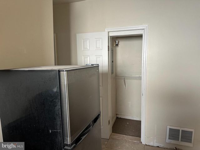 7314 OGONTZ AVE, Philadelphia, PA 19138
