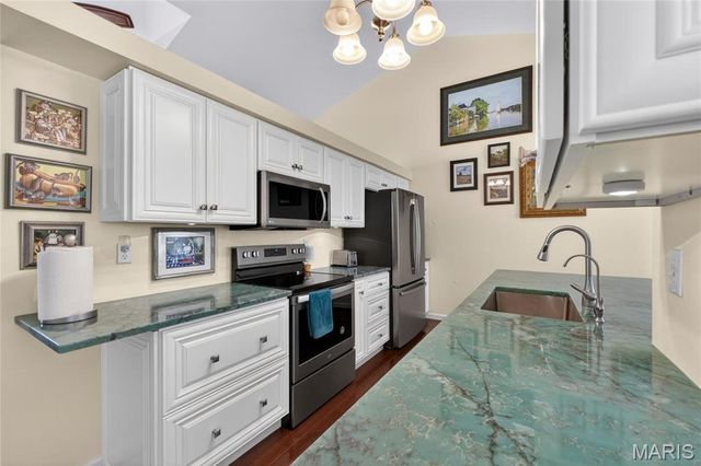 107 Cardinal Villas Drive 1C, St Peters, MO 63376