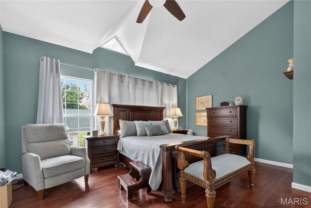 107 Cardinal Villas Drive 1C, St Peters, MO 63376