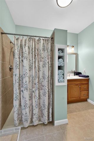 107 Cardinal Villas Drive 1C, St Peters, MO 63376