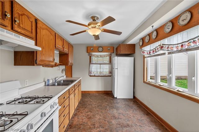 323 Cherry Road NE, Massillon, OH 44646