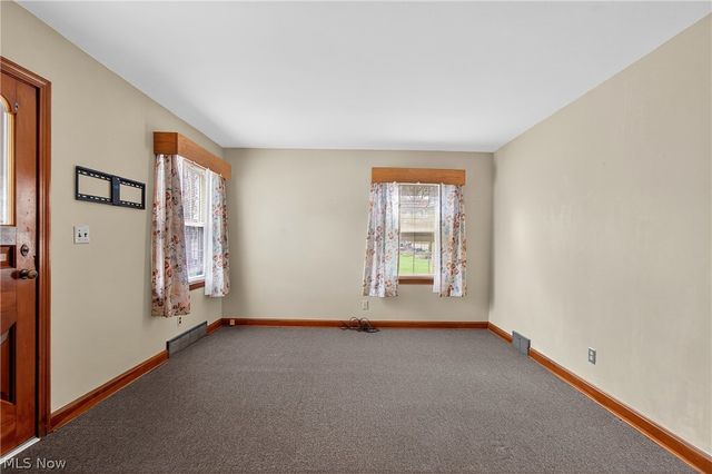 323 Cherry Road NE, Massillon, OH 44646