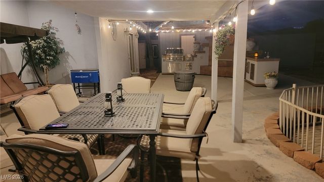 8640 Horse Drive, Las Vegas, NV 89143