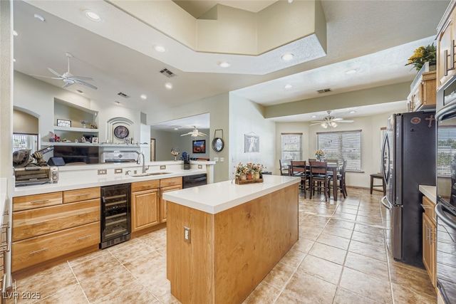 8640 Horse Drive, Las Vegas, NV 89143